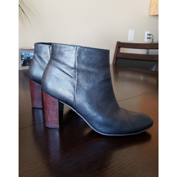 14th and Union Leather Clover Booties size 9.5 - Picture 2 of 7